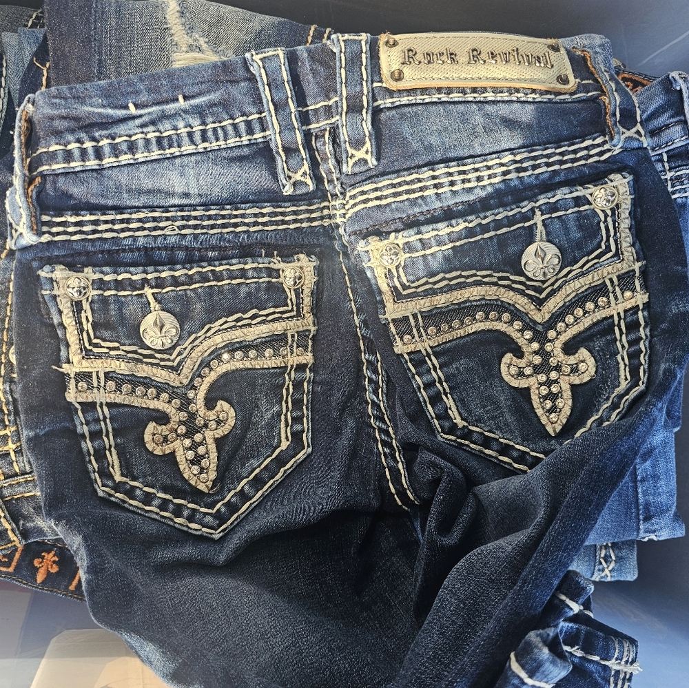 Rock revival skinny Janelle